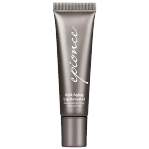 „Epionce Anti-Aging Lip Renewal“ – suteikite savo lūpoms pastebimai lygesnę ir jaunatviškesnę išvaizdą. Ši galinga, kasdieniam naudojimui skirta formulė buvo sukurta specialiai jautriai lūpų odai. Švelnaus fokusavimo technologija sumažina smulkių linijų ir raukšlių matomumą, atskleidžiant lygesnes ir labiau sudrėkintas lūpas.